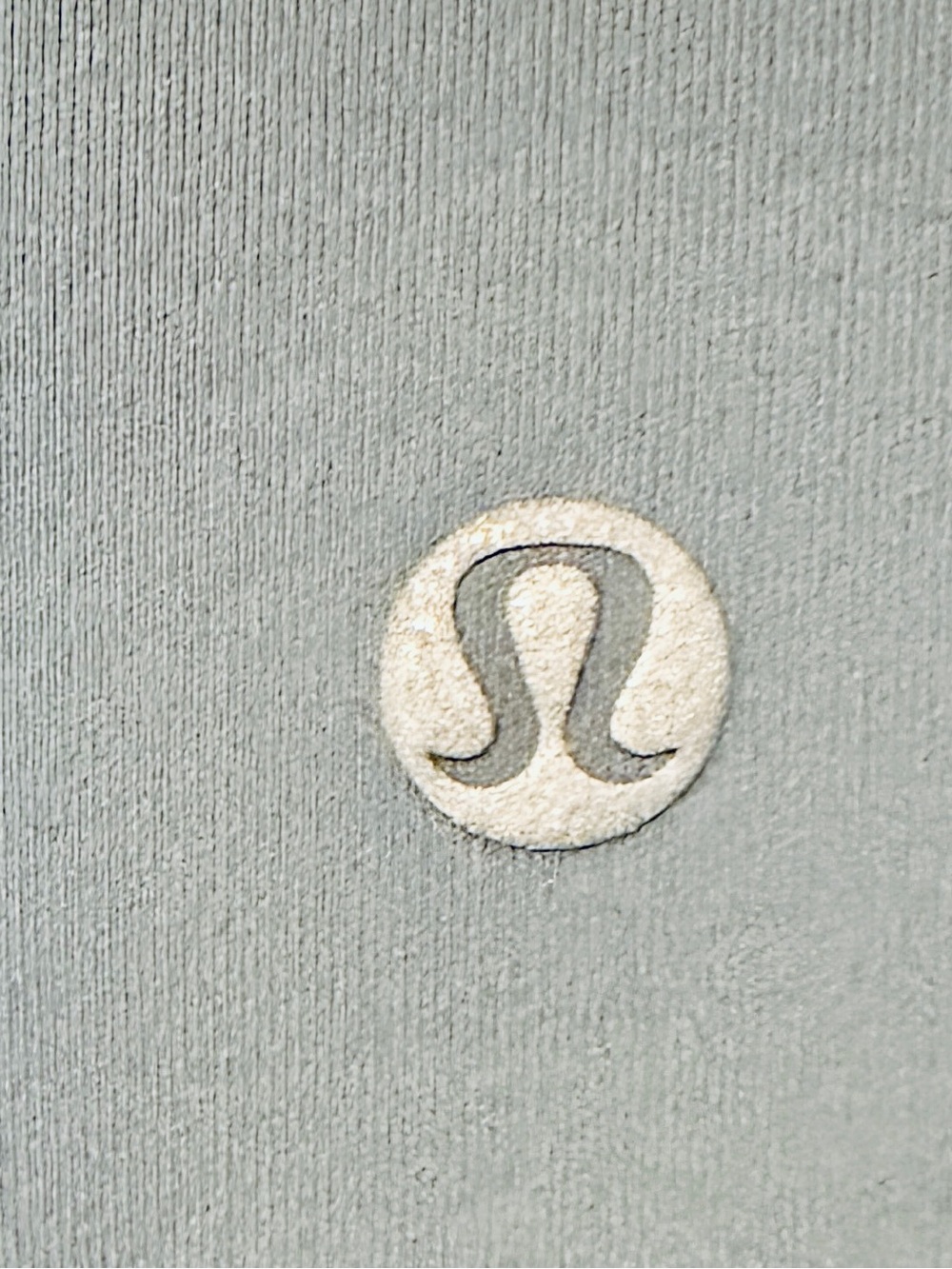 Lululemon Full Flourish Pullover Chambray Luxtreme Spacer Size 8 - Picture 7 of 7